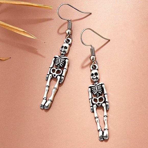 Any 4/$25! Antiqued Silver Skeleton Dangle Earrings - Picture 1 of 8